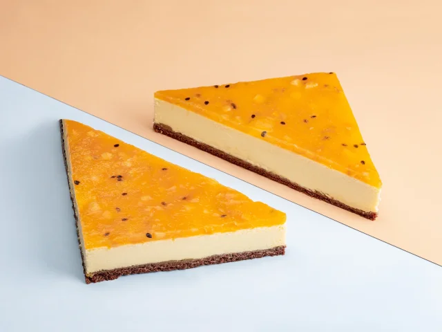 Sernik Mango-Marakuja